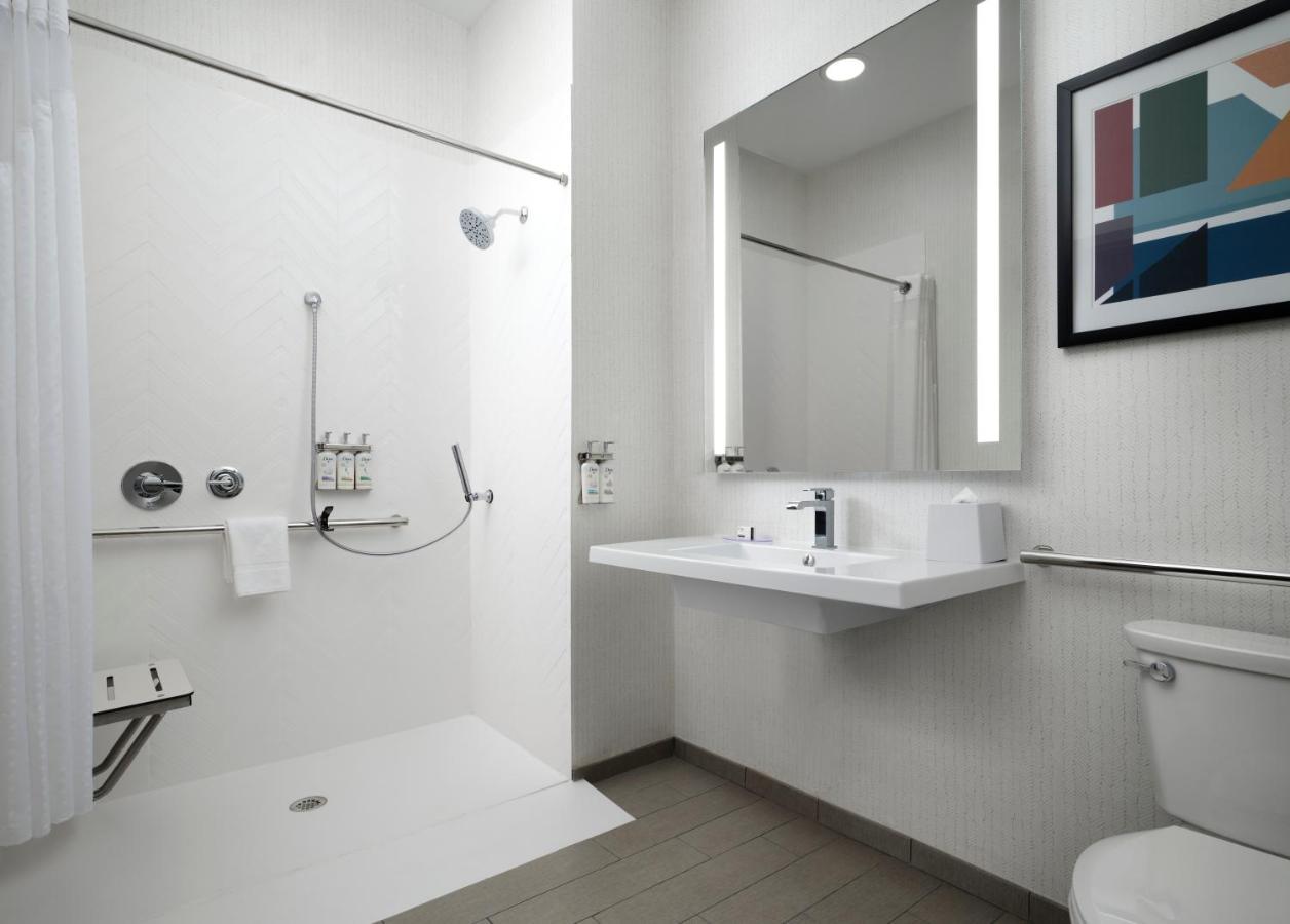 Holiday Inn - Cincinnati - Liberty Way By Ihg West Chester Dış mekan fotoğraf