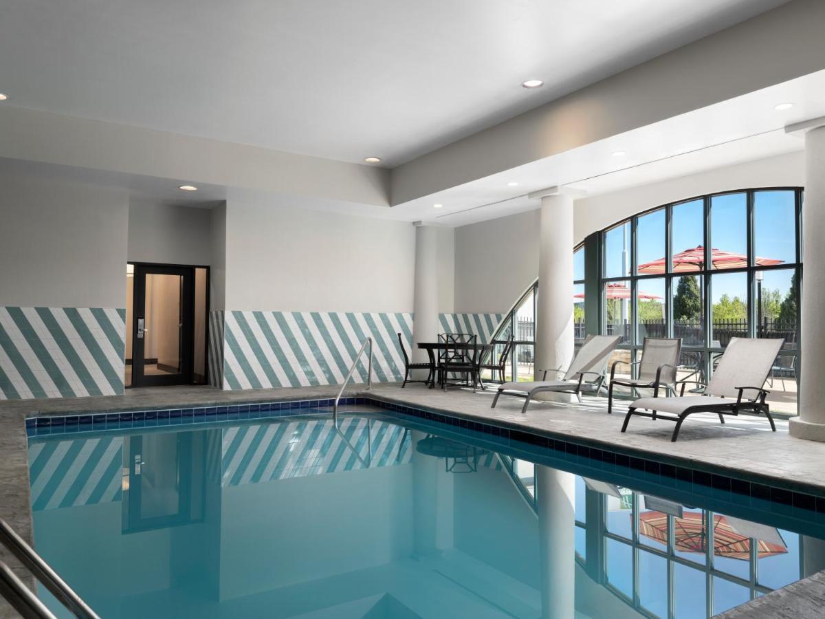 Holiday Inn - Cincinnati - Liberty Way By Ihg West Chester Dış mekan fotoğraf